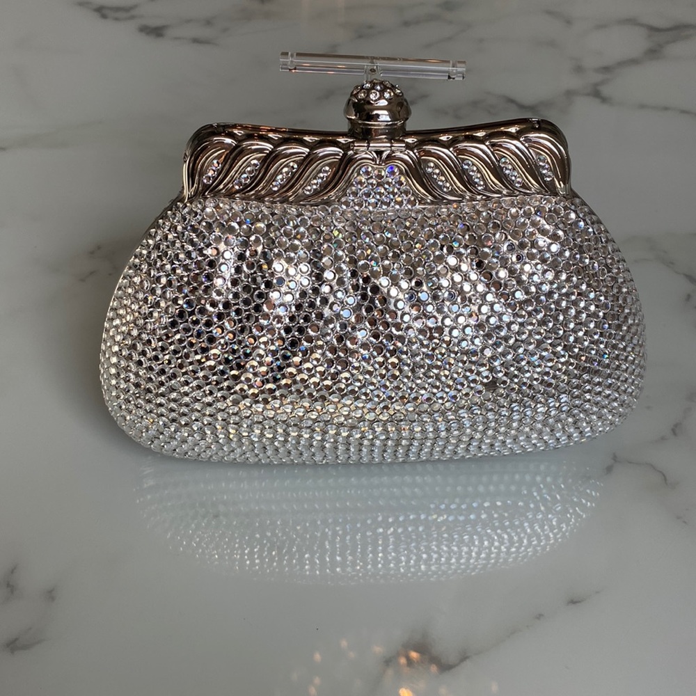 Swarovski Crystal Clutch in Silver with Strap